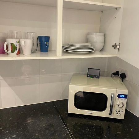 One Bedroom Flat Near Vauxhall Train Station Londyn Zewnętrze zdjęcie